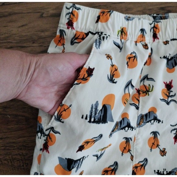 The North Face XXL Class V Nylon Short Swim Shorts Tropical/Desert Unined - Picture 3 of 8